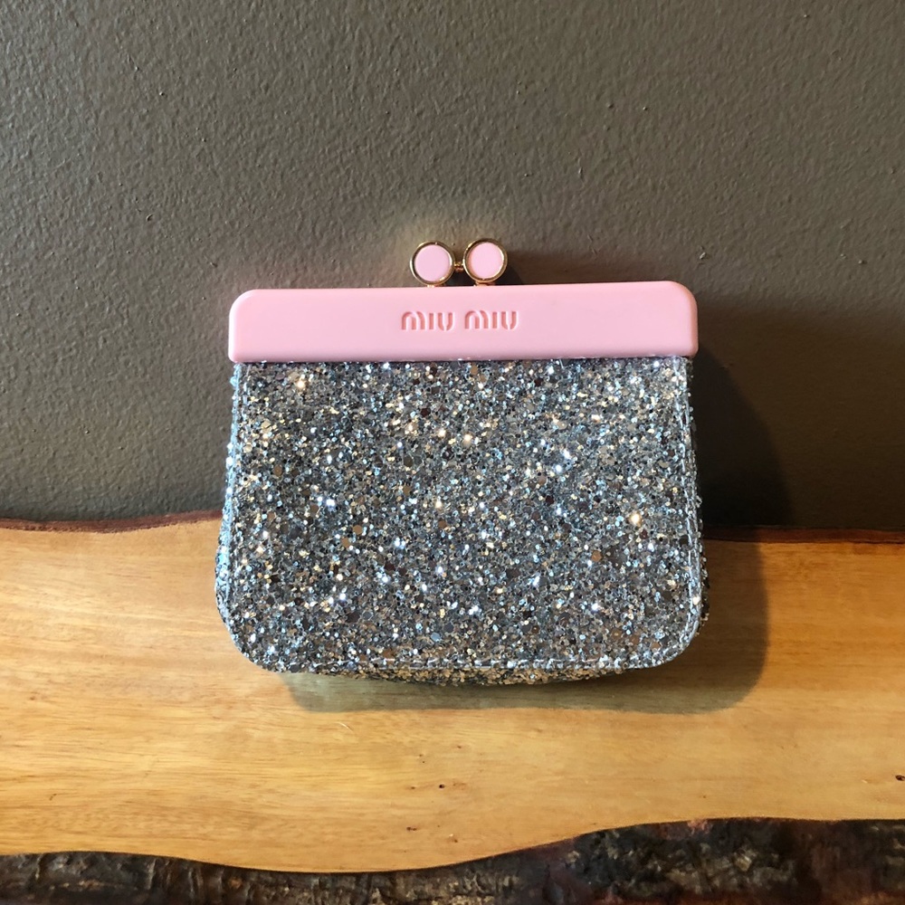 🥀 Miu Miu Parfumé Silver Glitter Mini Pouch 🥀